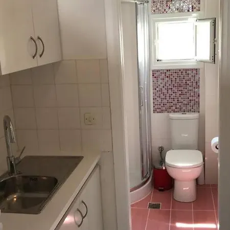 Paris House Apartman