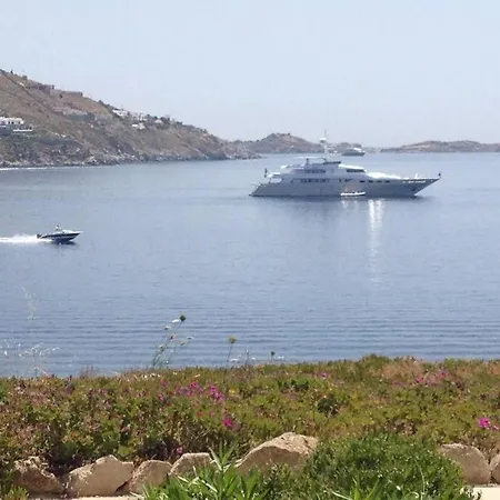 公寓 Paris House *